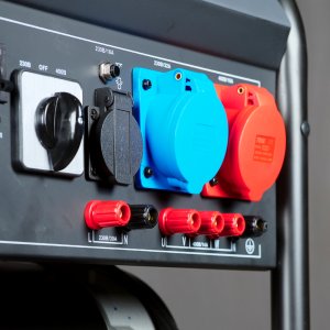 Бензиновый генератор FUBAG BS 7500 XD ES DUPLEX в Сочи фото