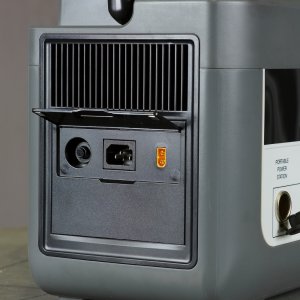 Портативная электростанция FUBAG AS 2400i (аккумулятор LiFePO4) в Сочи фото