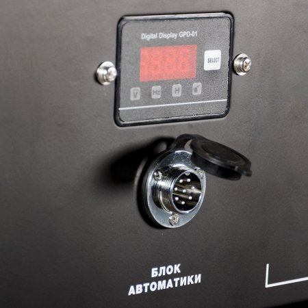 Бензиновый генератор с электростартером и коннектором автоматики FUBAG BS 7500 A ES в Сочи фото